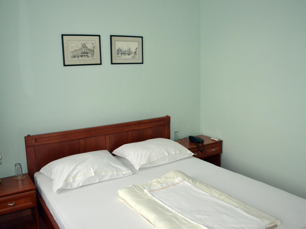 Ada Hotel SJJ Eksteriør bilde